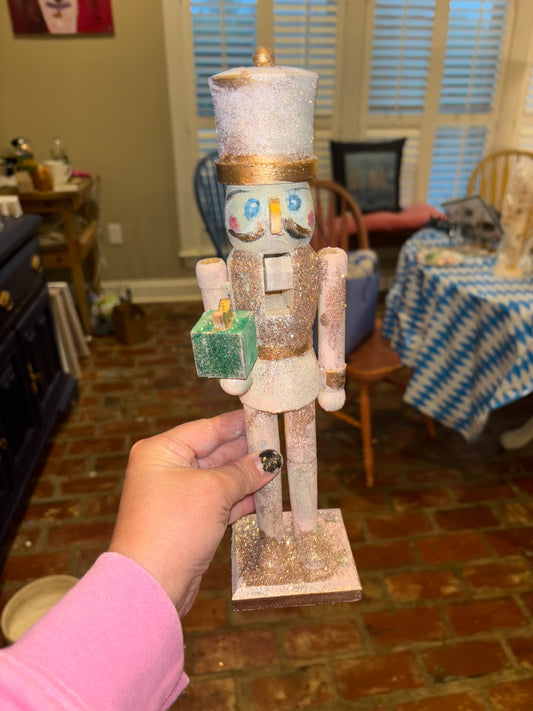 Dance of the “Sugarplum fairy” nutcracker