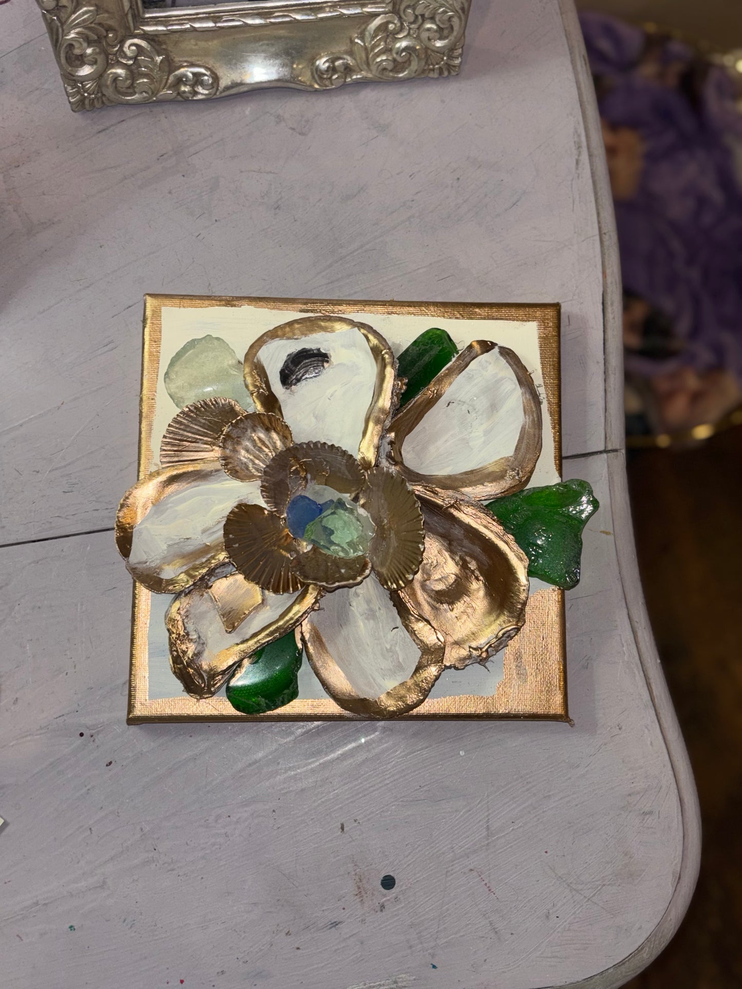 Oyster embellished 🦪 magnolia