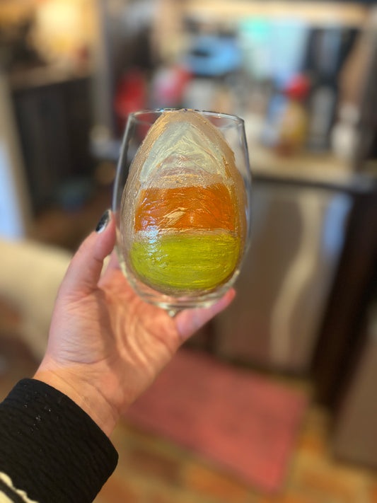 “No tricks only treats” stemless wine 🍷 glass