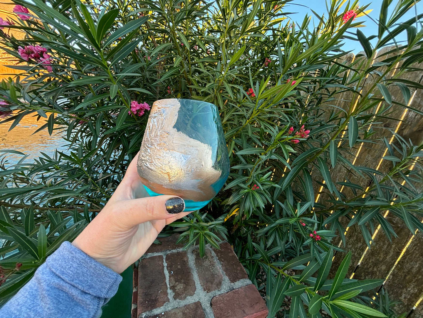 Hand painted Louisiana stemless wine glass
