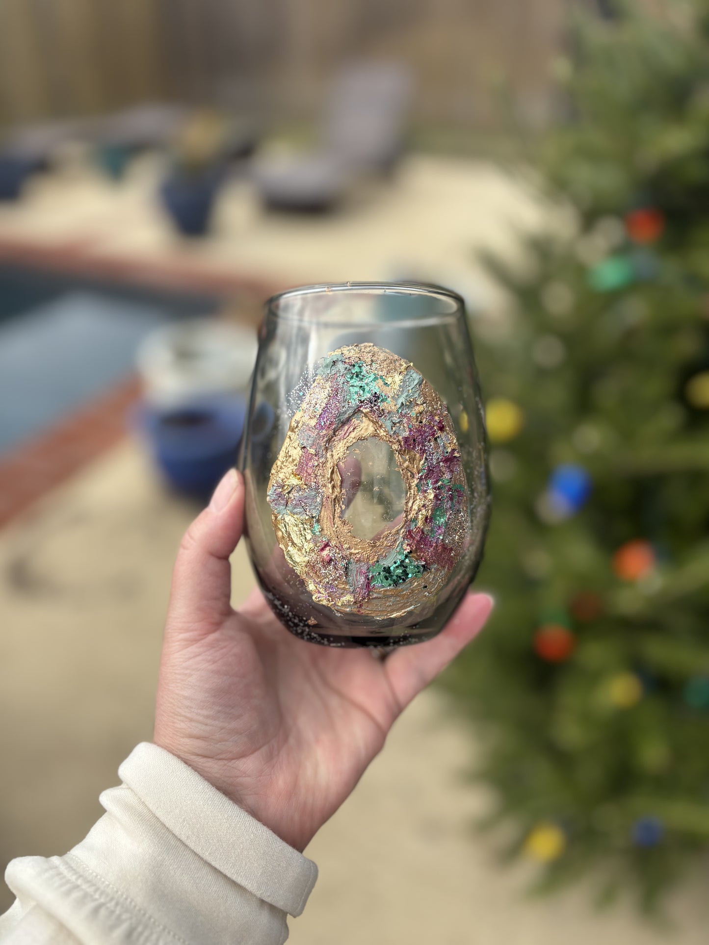 King cake πππ stemless wine glass