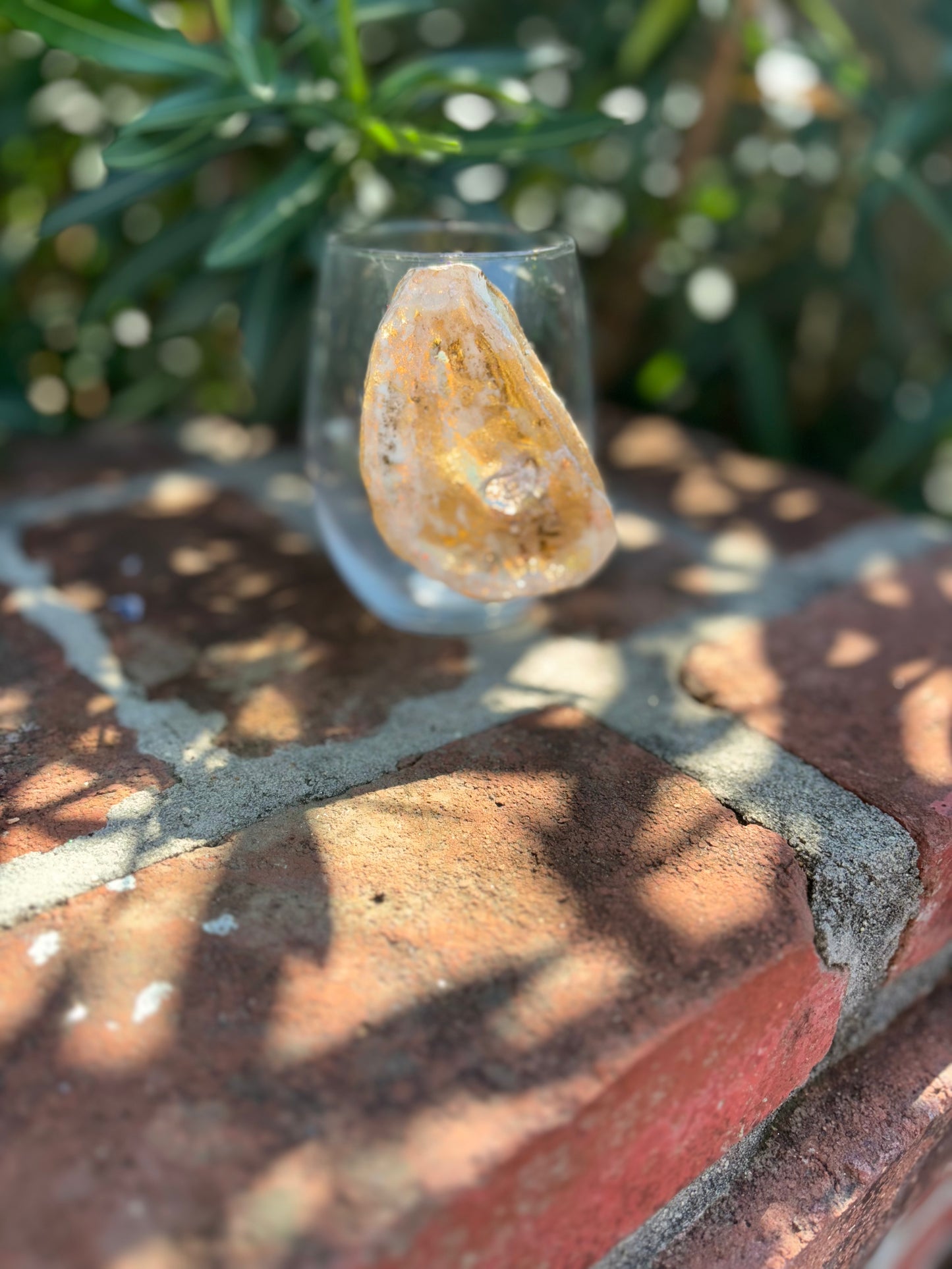 3D oyster 🦪 stemless wine glass