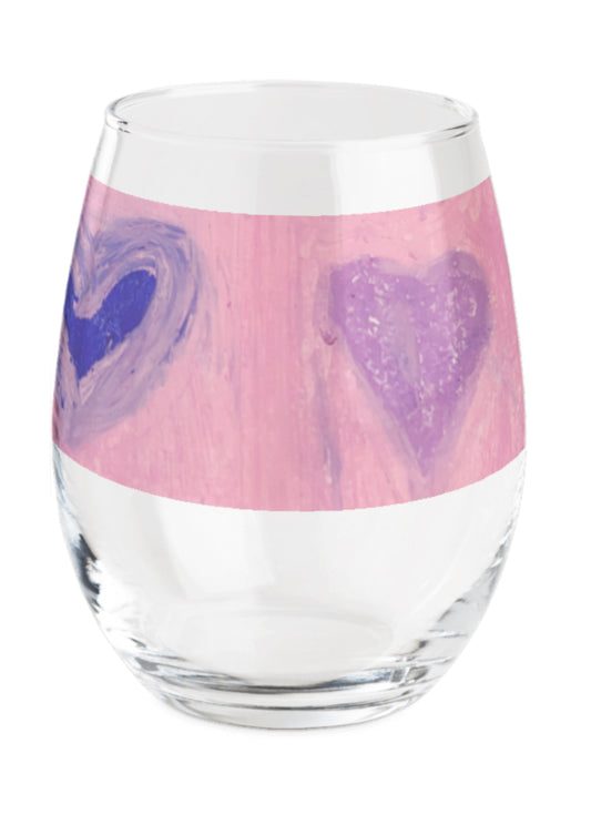 Heart 💜 wine glasses